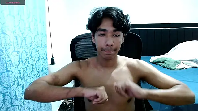 Pedestal_diamant Chat XXX in diretta