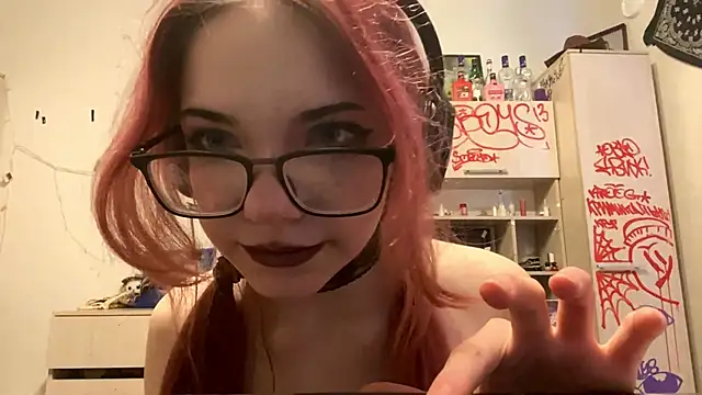 RedHeadCat's Live XXX Chat