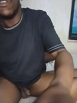 Chat XXX ao vivo de SteedyGee