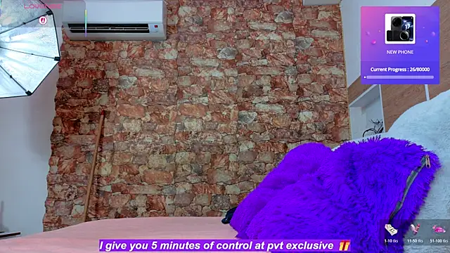 Chatroom XXX en direct de KAROL-SCOTT