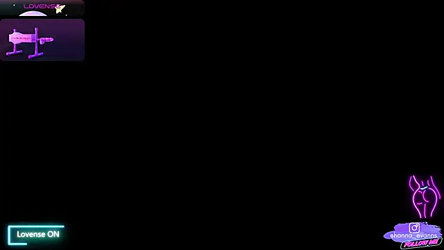 Hanna_Evaanss: διαδικτυακό σόου στην κάμερα