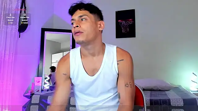 Show modela blorelopez na web-kameri