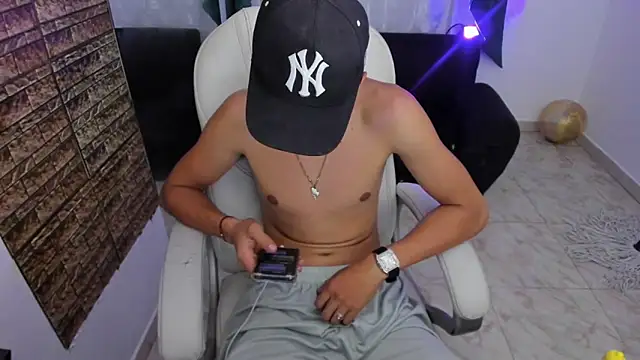 Jereth_Boy Chat XXX live