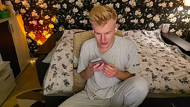 Vuitton – Naživo XXX chat