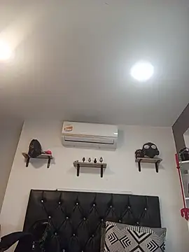 Chat +18 de MariaGaitan ao vivo