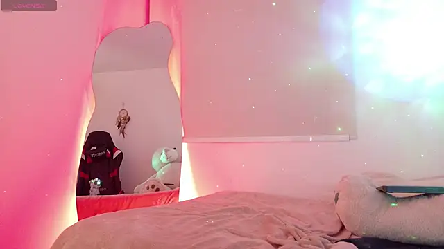 Lia_Tinez's Live XXX Chat