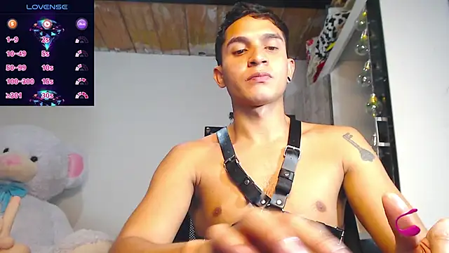 Angel_latinboy's Live XXX Chat