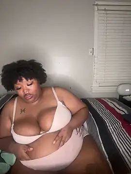 Chat +18 de Chocolatebunnyxx96 ao vivo