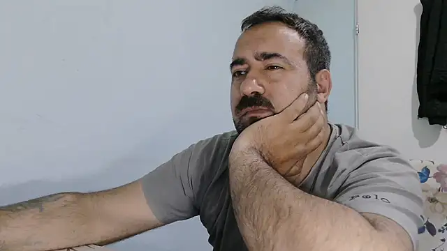 Онлайн чат XXX mio_jaks