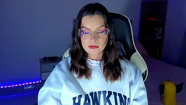 Chatroom XXX en direct de OphelianaRose33