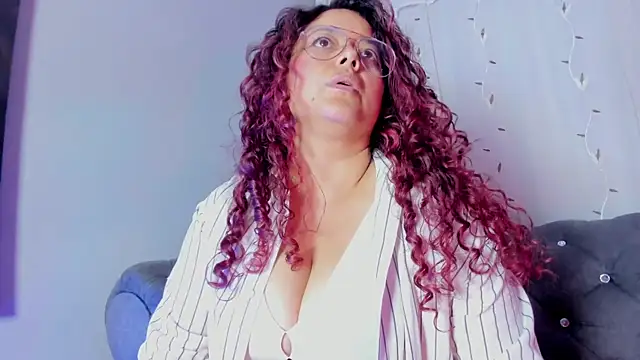 Chatroom XXX en direct de Sophi_LaRusso