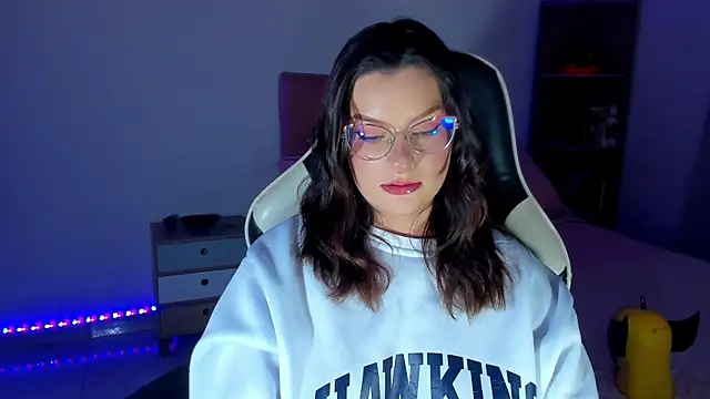 Chatroom XXX en direct de OphelianaRose33