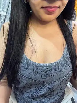 escape_with_me's Live XXX Chat