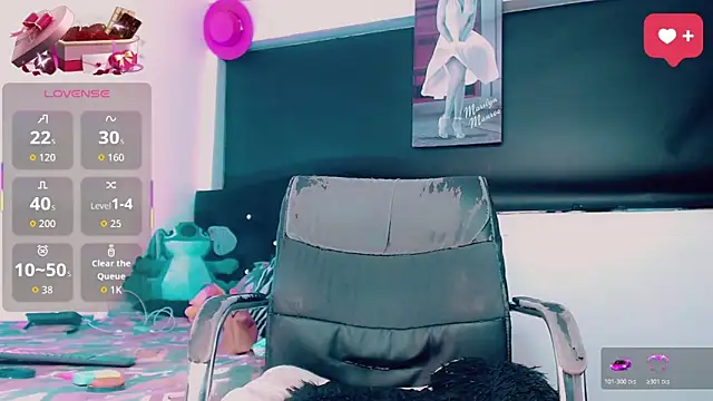 Kendall_hornyy Chat XXX live