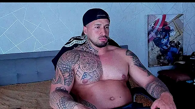 Cristian_Walkerのウェブカメラショー