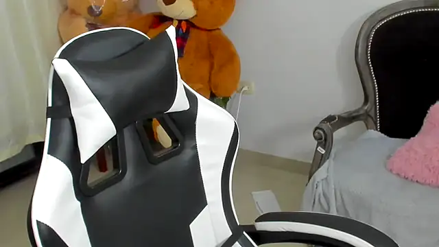 __Emma__11__Lecat_ Live XXX-chat