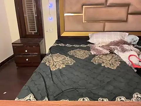 Hersheykaur's Live XXX Chat