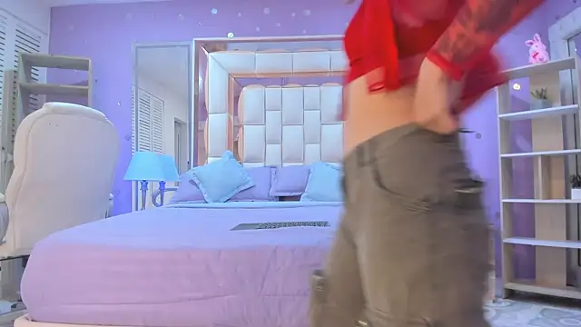 Goldentemptation_のライブXXXチャット