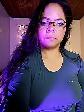 ROUSSE_SINCLAIR's Live XXX Chat