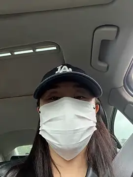 zhizhibaobei 在線直播表演