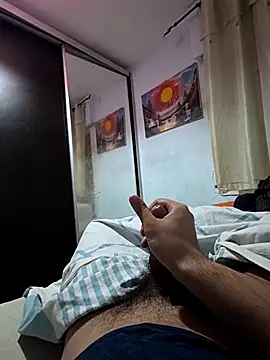 Chneor28 Adlı Modelin Web Kamerası Şovu