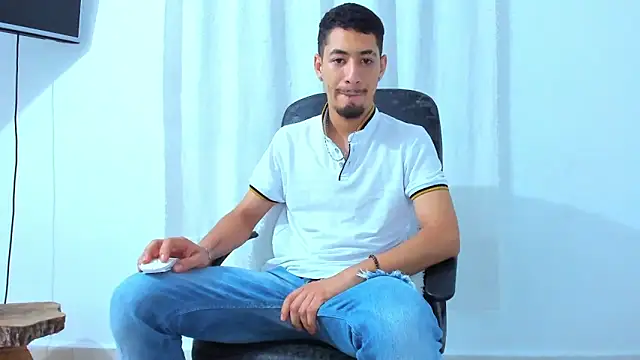 دردشة Chandler_ken الجنسية المباشرة