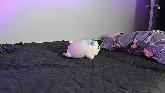 ViolettM 现场XXX聊天