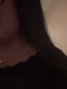 Goddessxxrosexx élő XXX-chatje