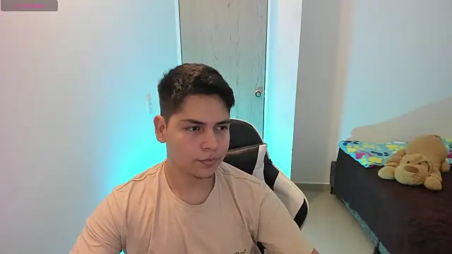 Asta_YunoXXX Show Webcam