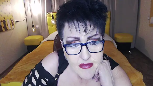 دردشة MasterLeila الجنسية المباشرة