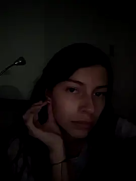 IrisBound's Live XXX Chat