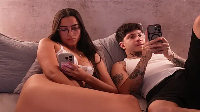 Nicky_and_Blake – Naživo XXX chat