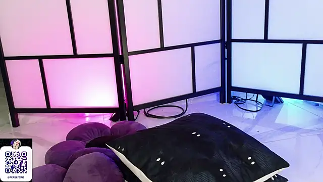 damnliciousss Chat XXX in diretta