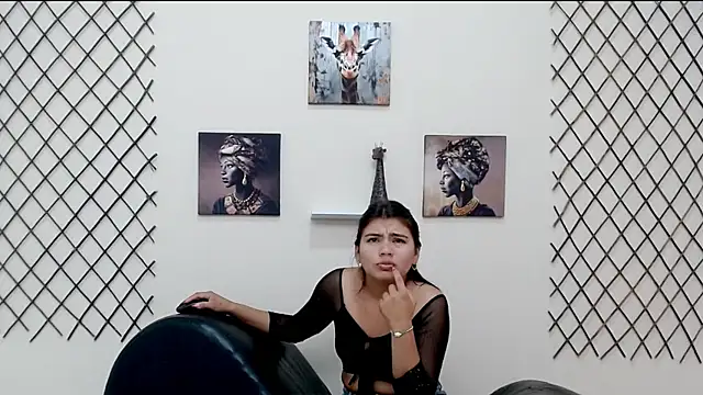 hotlatinaluna23 – Live XXX-chat