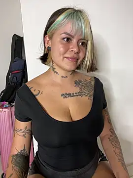 _CuteGirls_ Chat XXX in diretta