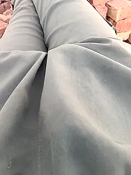 Pokazy przed kamerką – pussyin_monstercock143