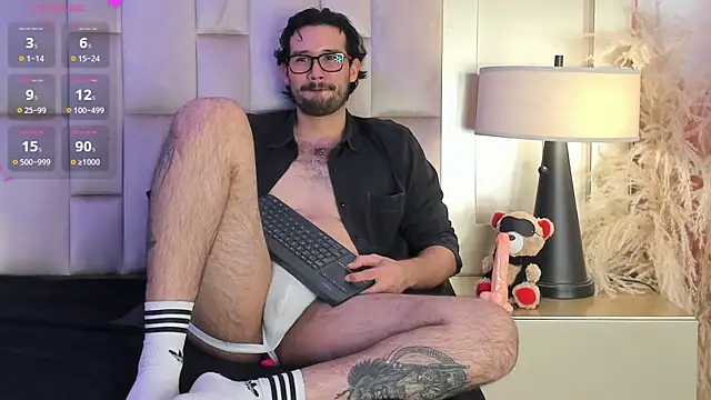 Chat +18 de AdrianSith ao vivo