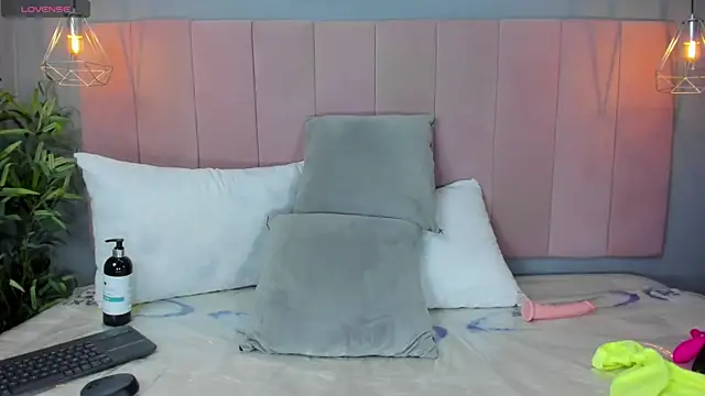 ChloeStars_ Live XXX-Chat