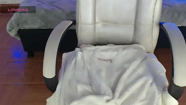 Tiana_27 live XXX chat