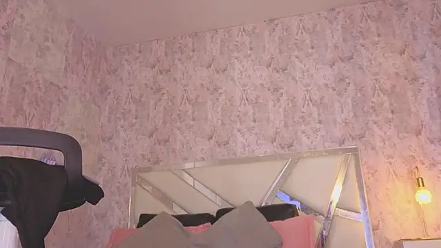 Chat XXX Live april_summer_