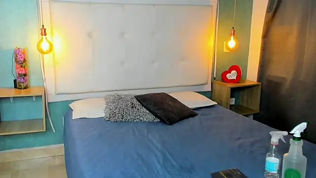 DominikDiaz Chat XXX in diretta