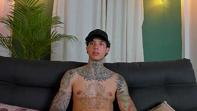 XXX chat uživo modela Aron_ford