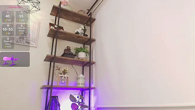 Sassy--Girl Chat XXX live