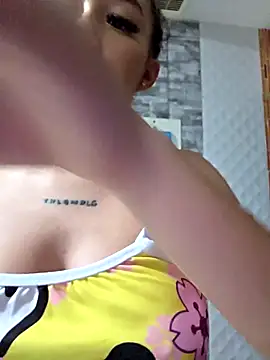 alaia_princessのライブXXXチャット