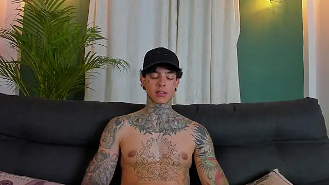 Aron_ford 现场XXX聊天