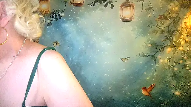 Blondie_the_librarian webkamerás műsora