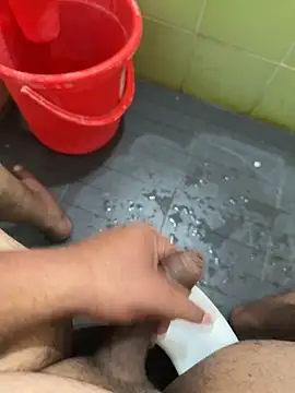 kkkr23456's Webcam Show