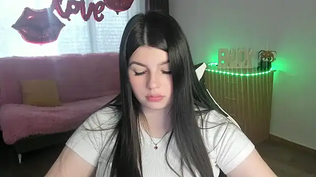 KisaModel Live XXX Chat