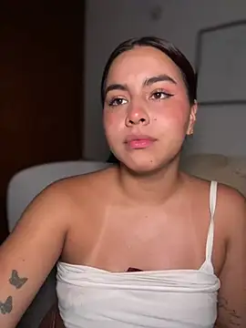 Zarahs_Blare1 Chat XXX in diretta