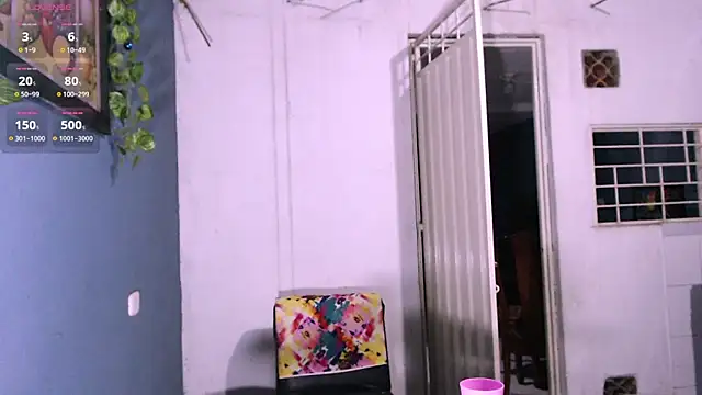 selena_moon98 live XXX chat